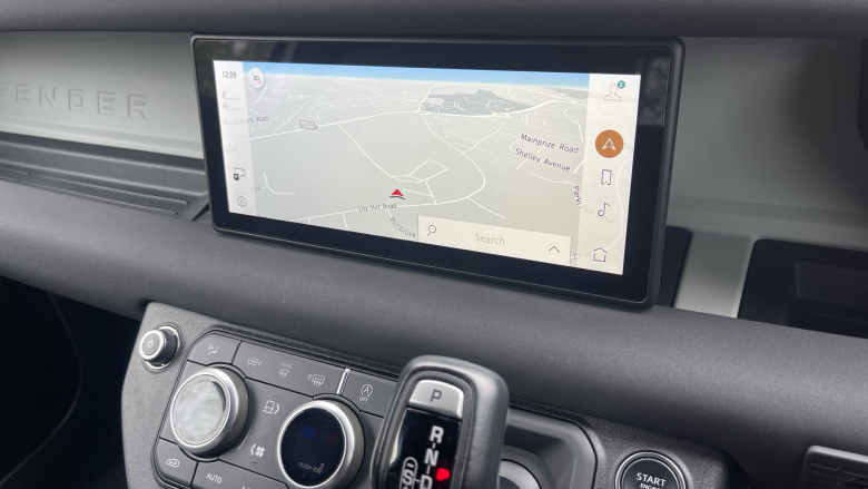 Land Rover Defender 2.0 P300 SE 90 3dr Auto Petrol Estate